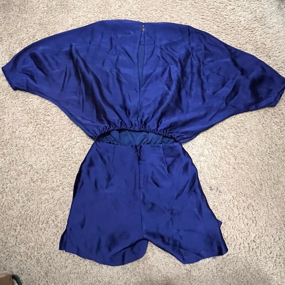 BANANA REPUBLIC VIOLETTA SATIN ROMPER - Picture 4 of 7